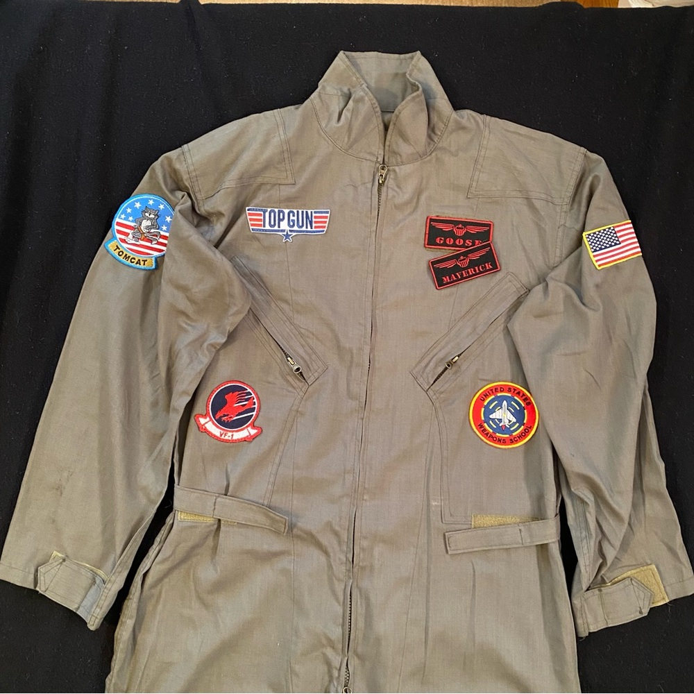 Top Gun Pilot Jumpsuit Costume with Patches size Large